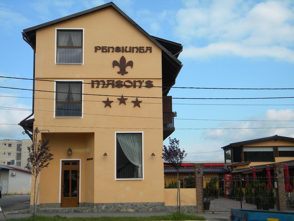 Rîşnov Pensiunea Mason'S المظهر الخارجي الصورة